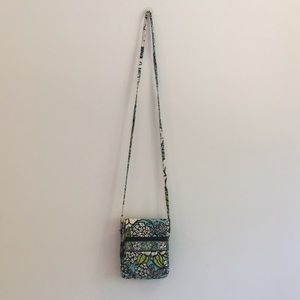 Vera Bradley crossbody purse
